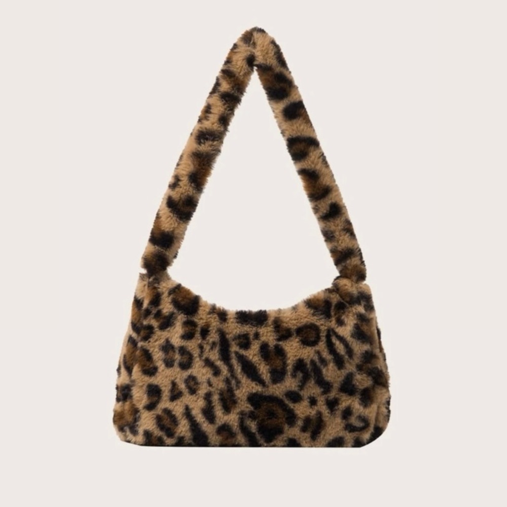 SHEIN Leopard faux fur purse 🐆